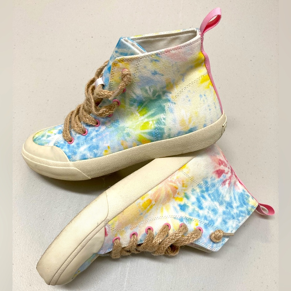Tie-Dye High-Top Sneaker Dolce Vita Clear